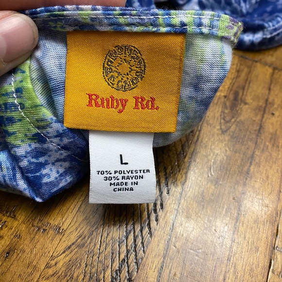 Ruby Rd Lightweight Blouse - Picture 6 of 10